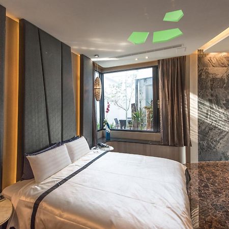 Voga Motel Đài Trung Ngoại thất bức ảnh