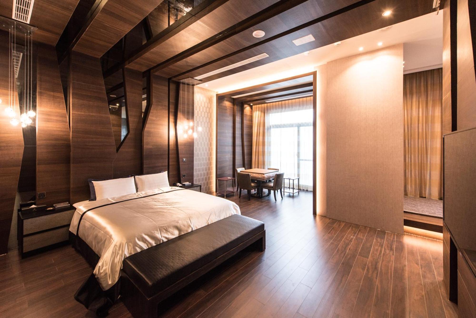 Voga Motel Đài Trung Ngoại thất bức ảnh