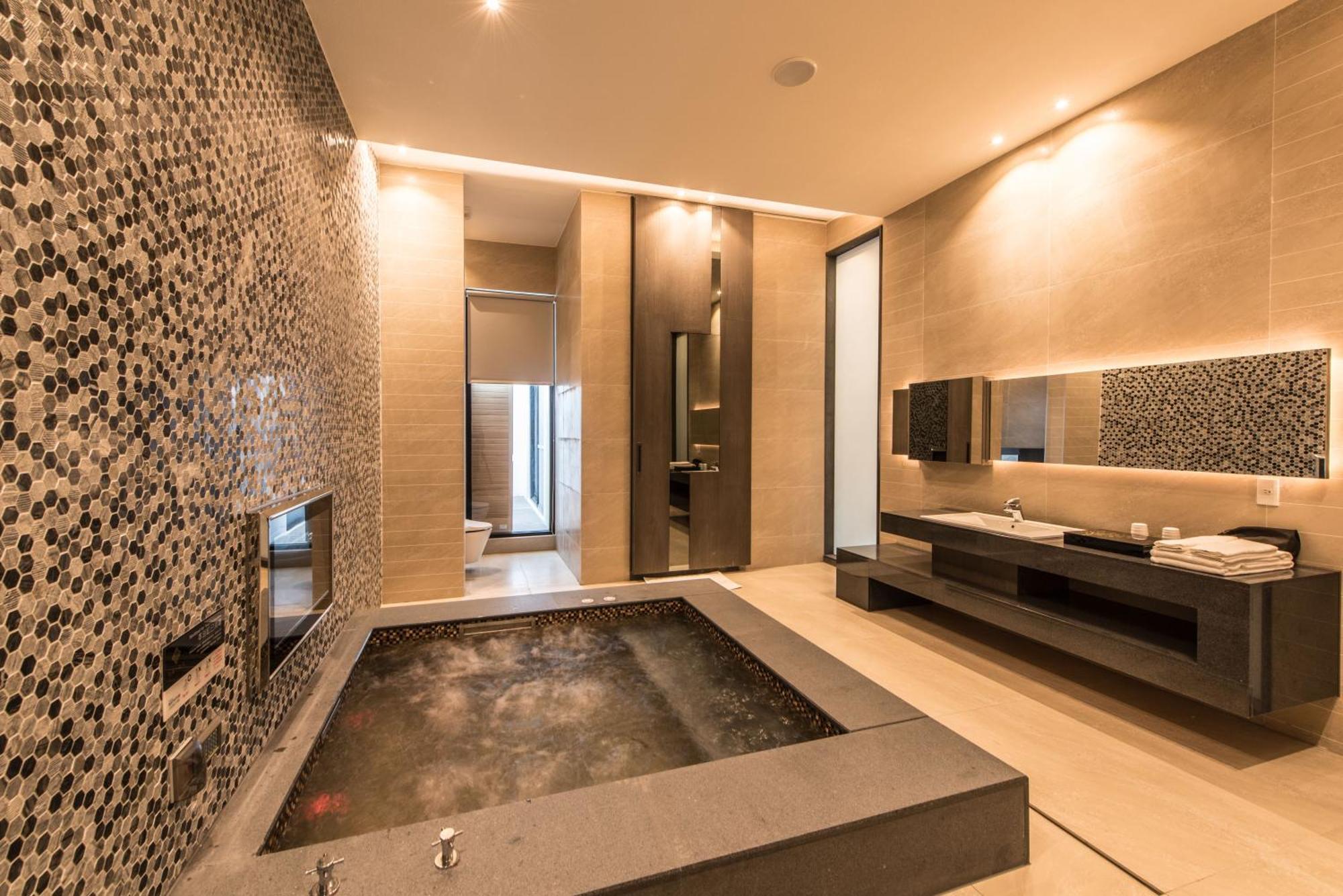 Voga Motel Đài Trung Ngoại thất bức ảnh