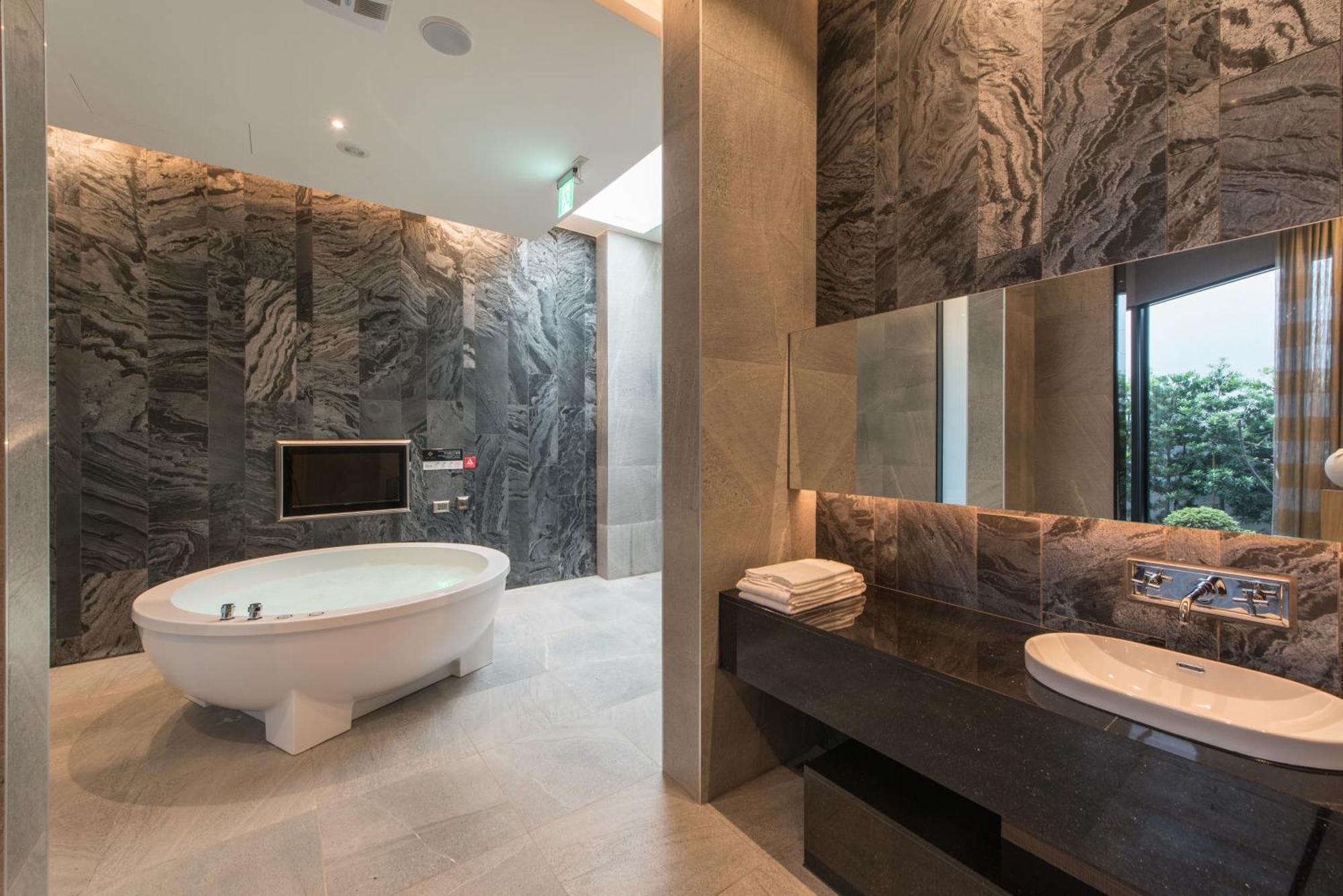 Voga Motel Đài Trung Ngoại thất bức ảnh